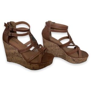 Maurice’s 7.5 Wedge Sandals